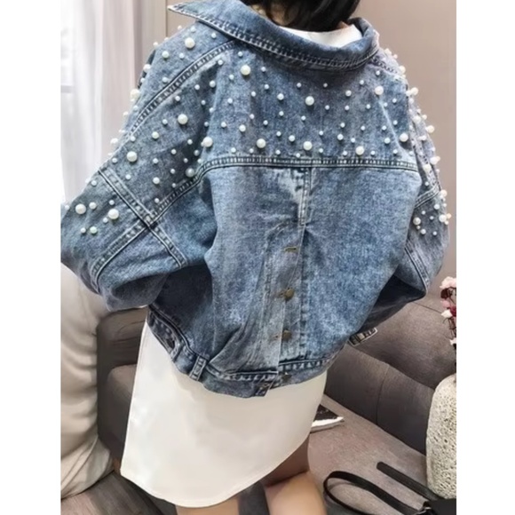 Medium Wash Faux pearl Button up Oversized Jean Denim jacket - Picture 5 of 8